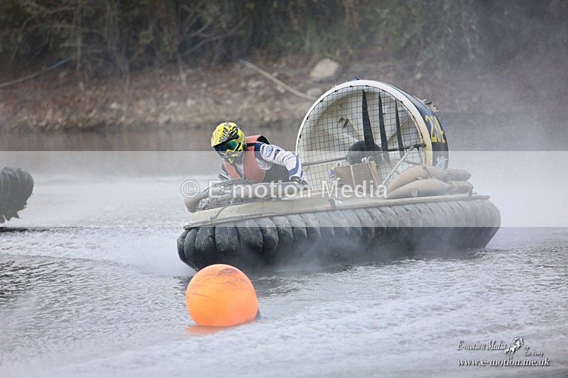 HCWC 220826 567 - Hovercraft W C Race Day 2 22/08/26