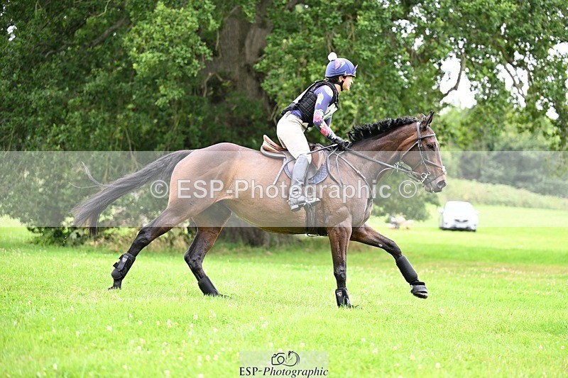 240803-113429-02959 - 109-Harriet_Parkes-JUST_HENNY
