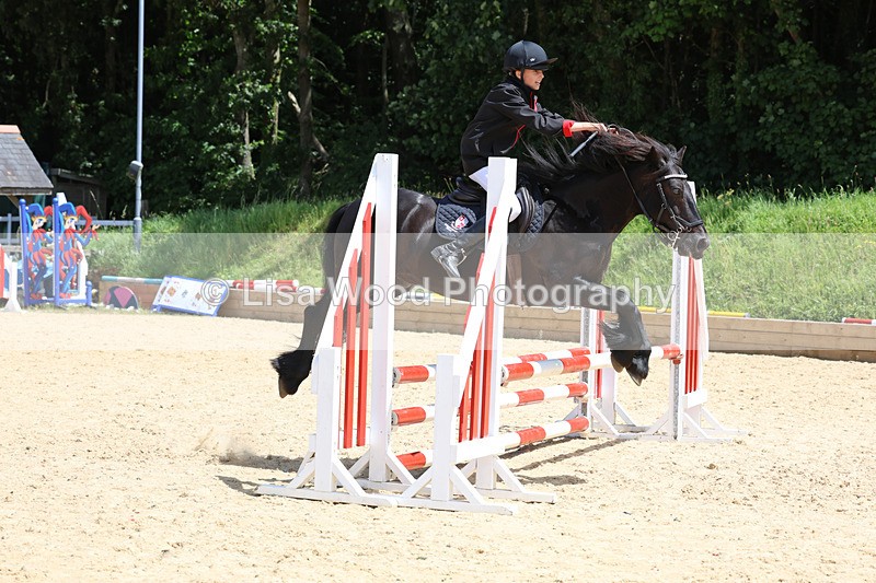 3E7A2106 - Class 4: 70 -75cm Part A