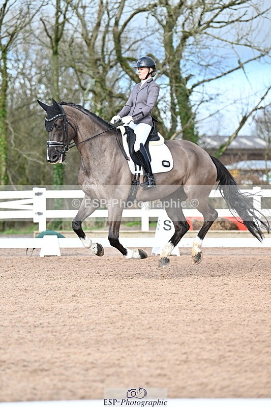 240218A-143104-08121 - 243-Lucy.Baker-Last.Dancer