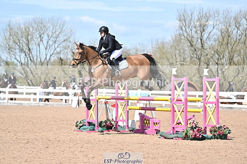 240418A-133149-03503 - Cls 13, 1 Star Bronze Tour 1.10m