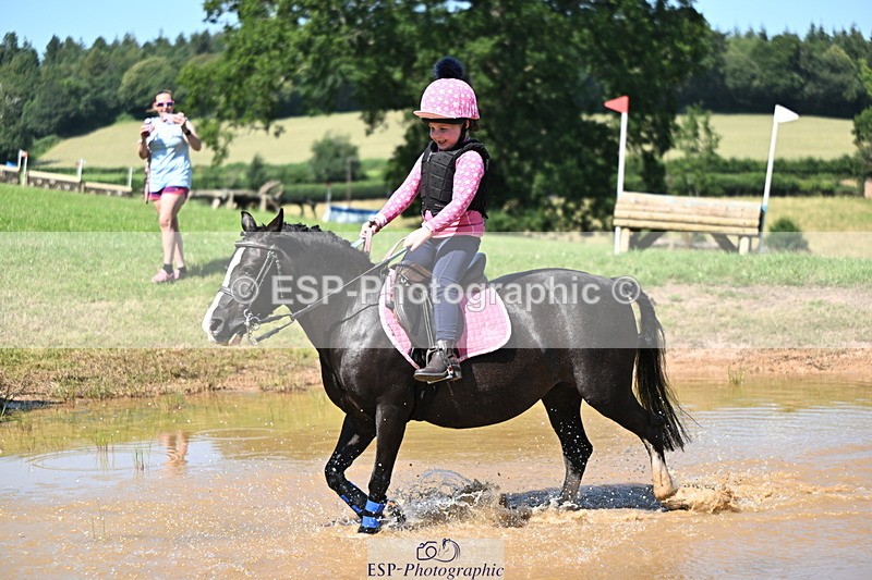 240729B-150059-02977 - Abbie's Group XC