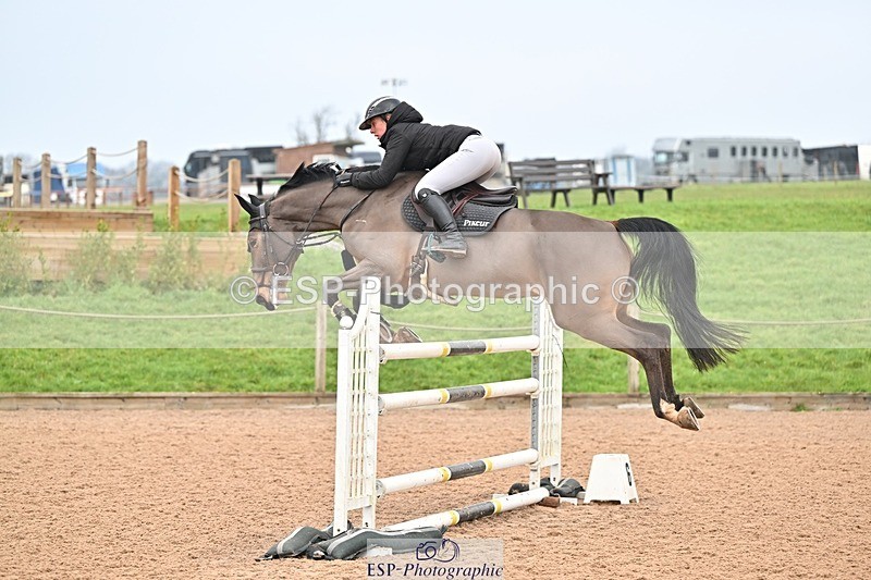 250122-141920-00611 - Cls 6 Foxhunter and 1.20m