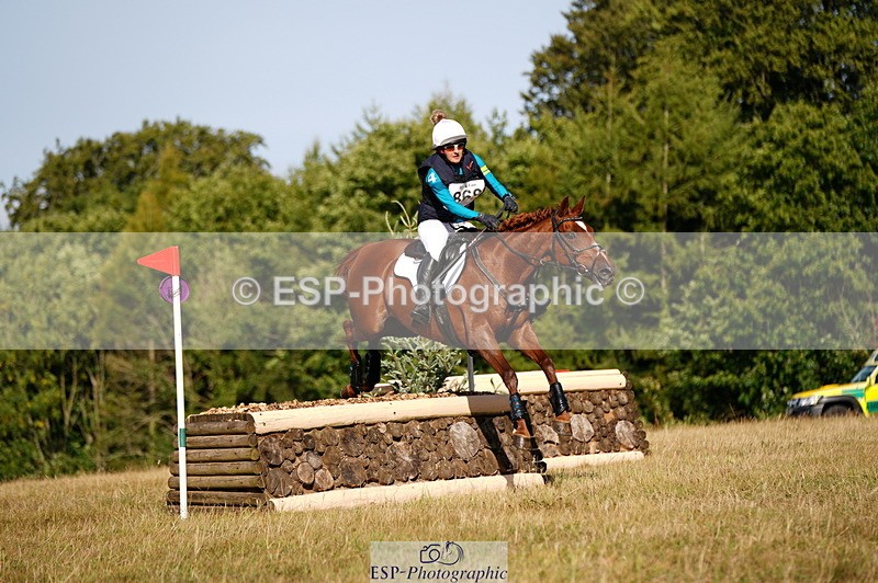 250803A-175524-18854 - S-868-Helen.Banbury-RED.OCTOBER