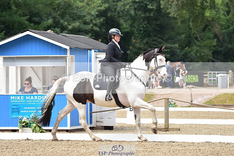 250719A-114444-05289 - 140-Paula.Tippett-Top.Hat.n.Tails