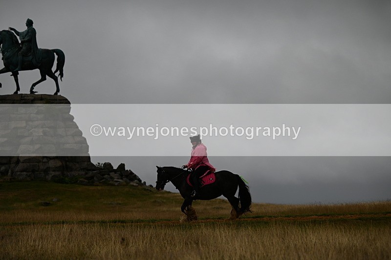 DSC_1803 - Time at Statue 12:13 to 12:32