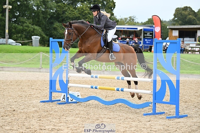 230930-155034-01223 - Cls 8 90cm Club