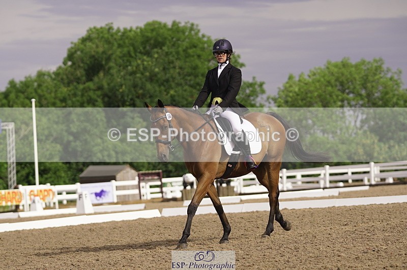 230708A-091804-00103 - Intro C