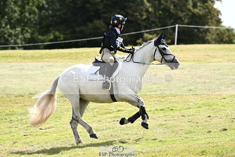 240825X-113242-32070 - 70cm XC 11.00 to 12.00