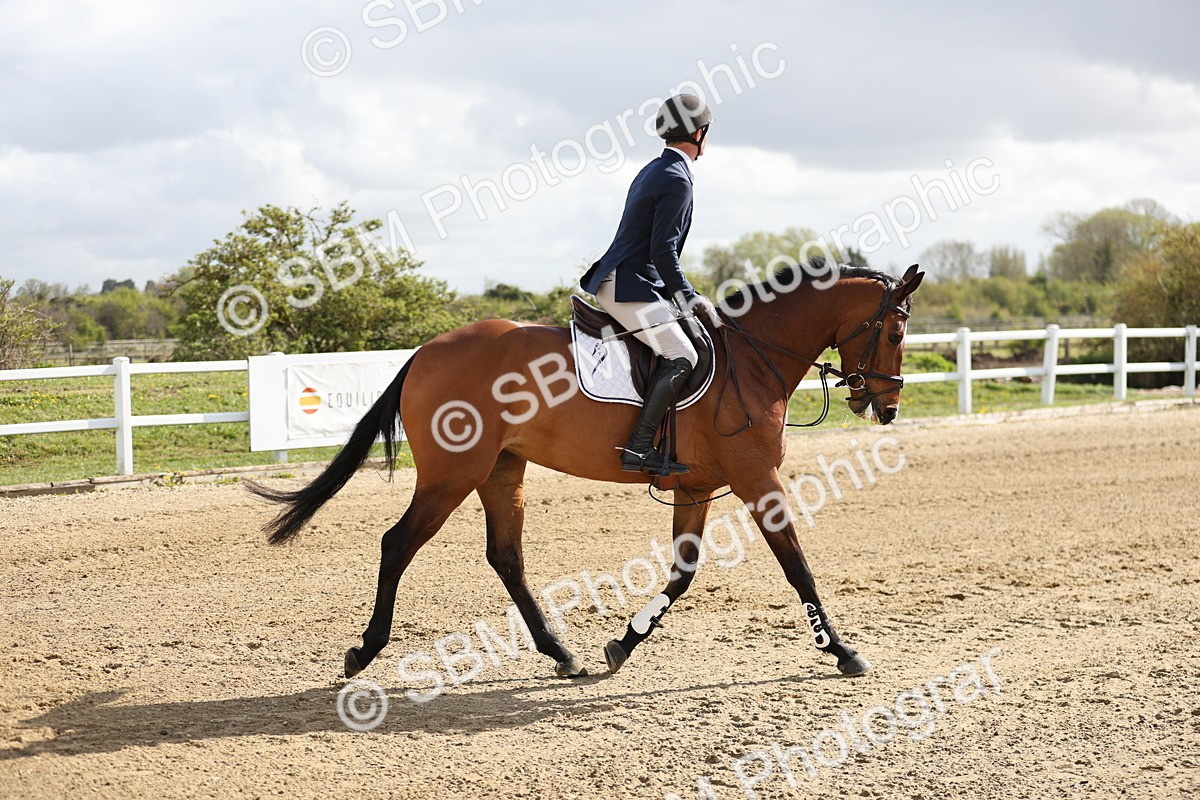 SBM_000136 - Class 1 - Clear Round