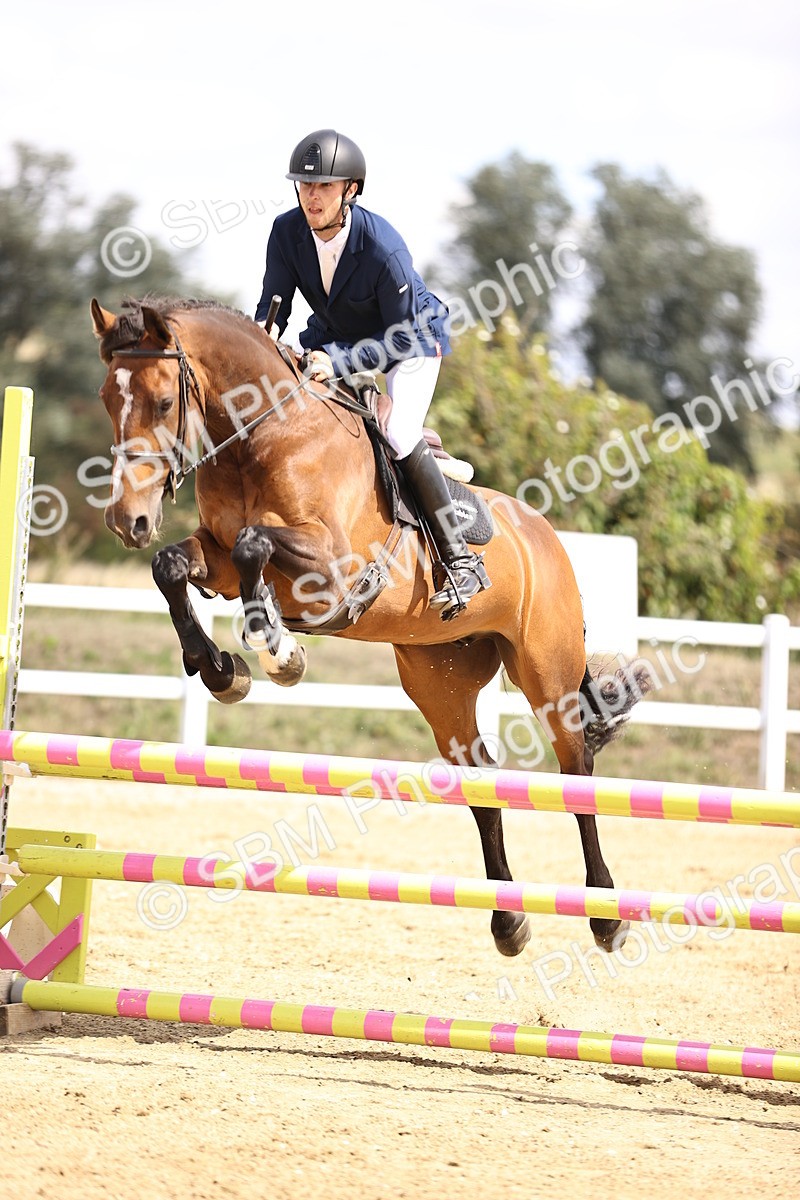SBM_004384 - Class 3 -  Senior British Novice - 90m Open