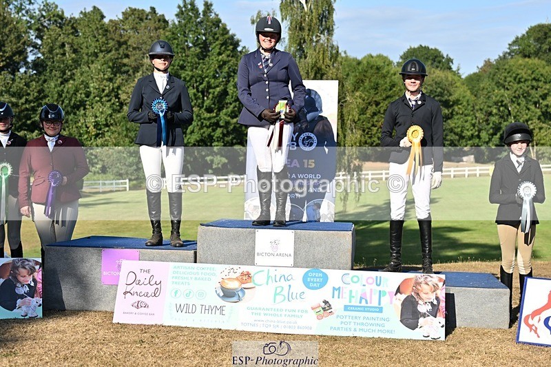 250822A-170953-24415 - Friday Presentations