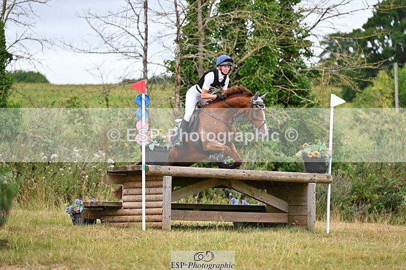 250803A-104053-09945 - L-505-Lauren.Hancock-KNOCKMULLEN.CREGGANEMPEROR