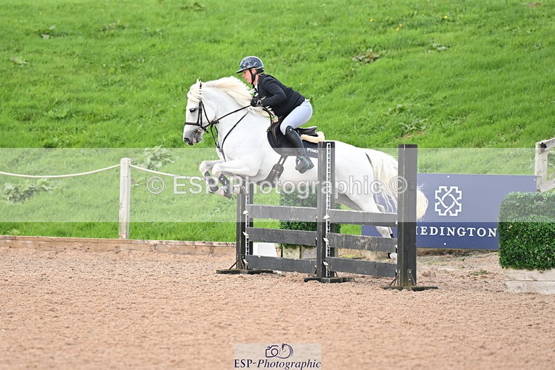 240912A-171343-02491 - Cls 7 Snr 90cm Open Speed Derby