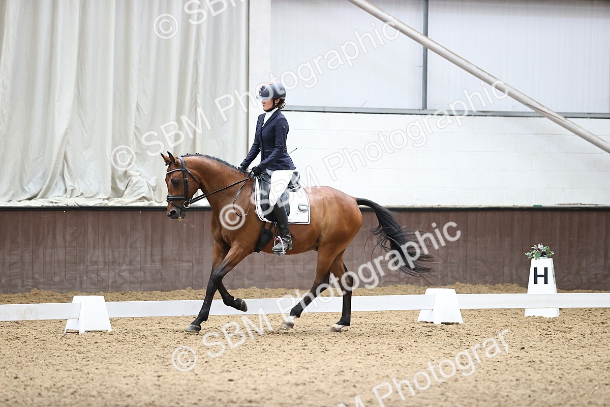 SBM_001426 - Novice 4 - 11.15-13.22