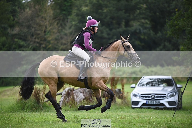 240804-162606-18592 - 619-Fiona_Lewis-BALLYANNY_BUTTONS