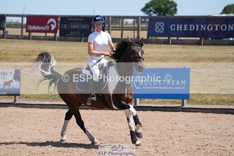 250712-123006-00902 - Cls 3 Medium Pony Team