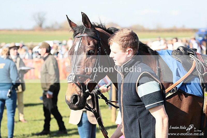 PtP 210326 05 - VWH Cirencester Races 21/03/26