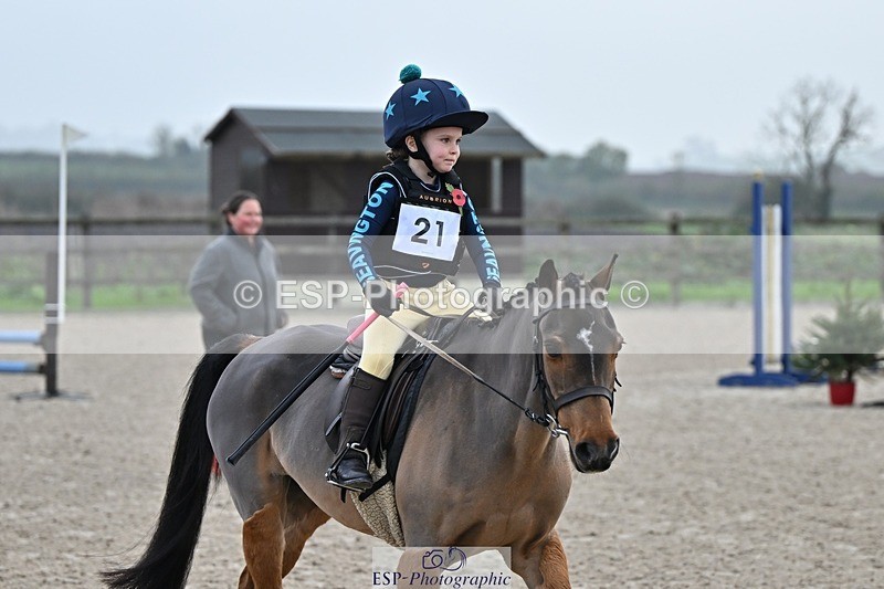 241110-094433-00063 - 40cm Showjumping