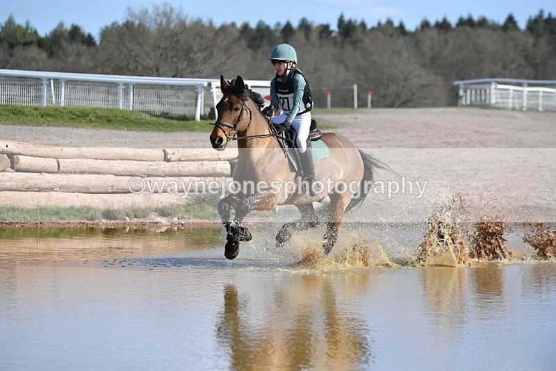 WJ5_8811 - Time 14:48 to 15:04