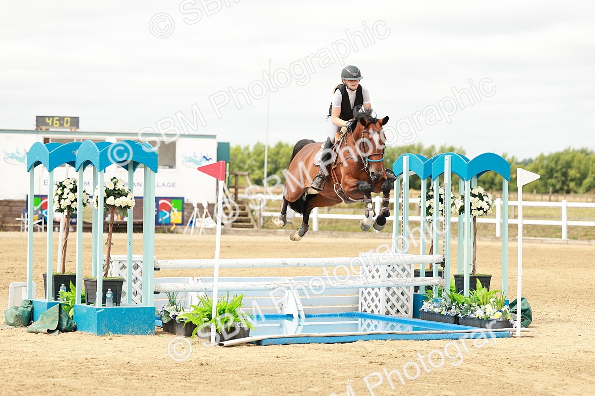 SBM_017375 - Class 21 - Senior Newcomers Championship 2d Rd
