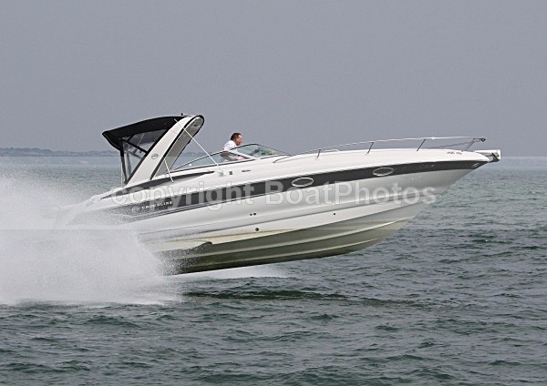 090419 CROWNLINE IMG_3681 - Motorboats - Open
