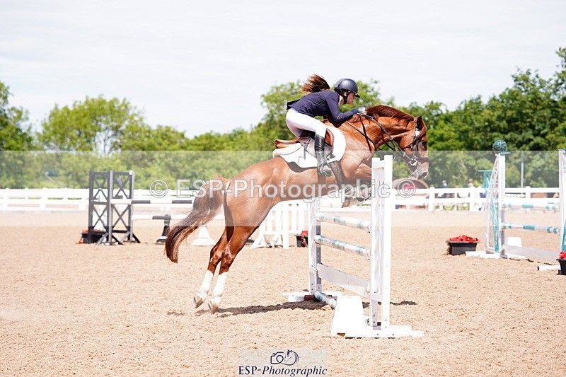 240629A-122622-05331 - Cls 18 Newcomers and 1m Open