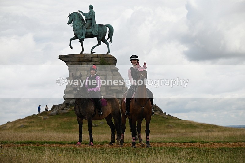 DSC_4221 - Time at Statue 09:50 to 11:09