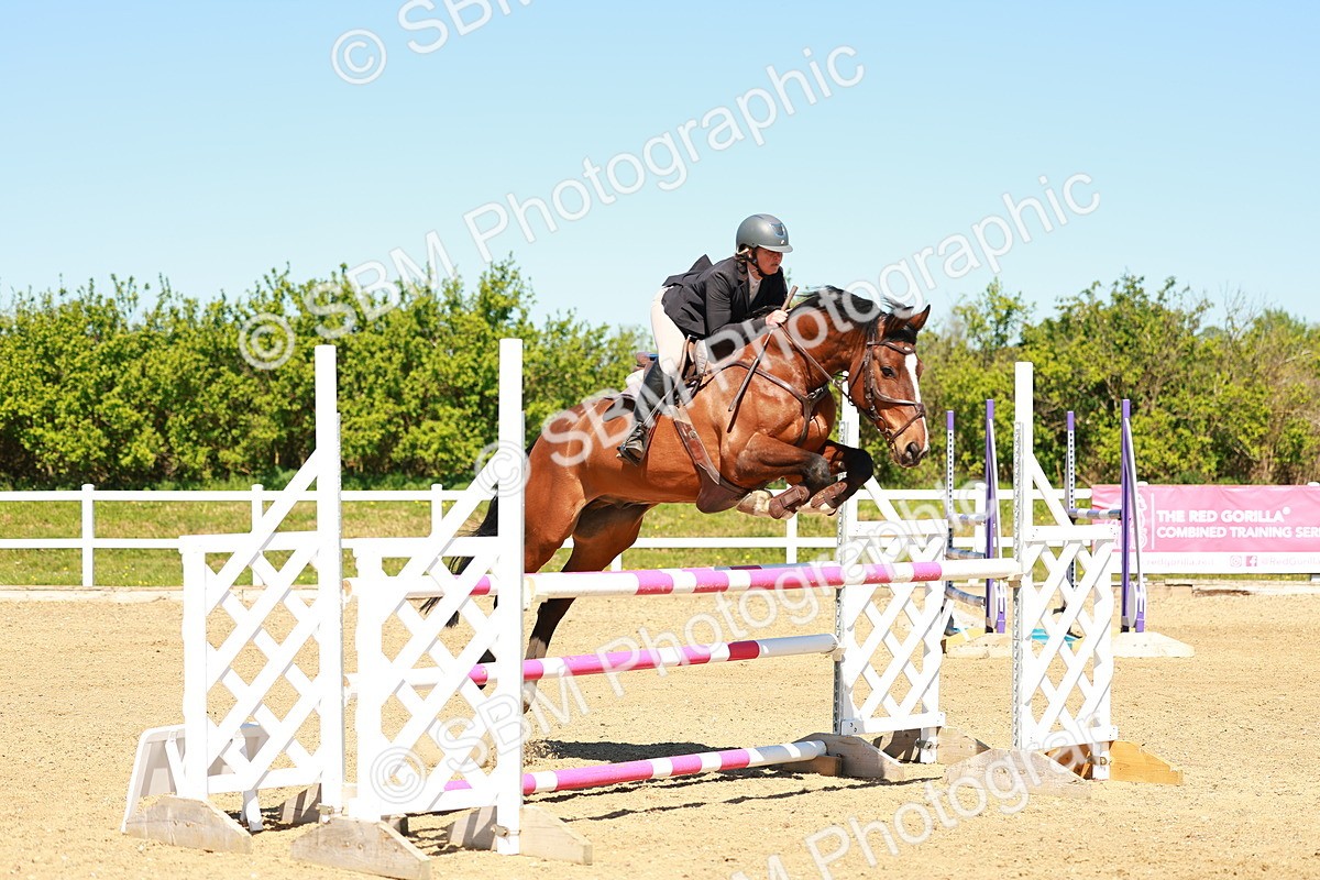 SBM_001382 - Class 4 - Senior Newcomers 1.10m