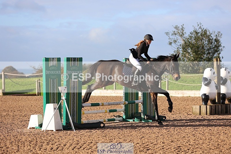 251025-100648-00796 - Cls 21+22 Club and Schools 60cm