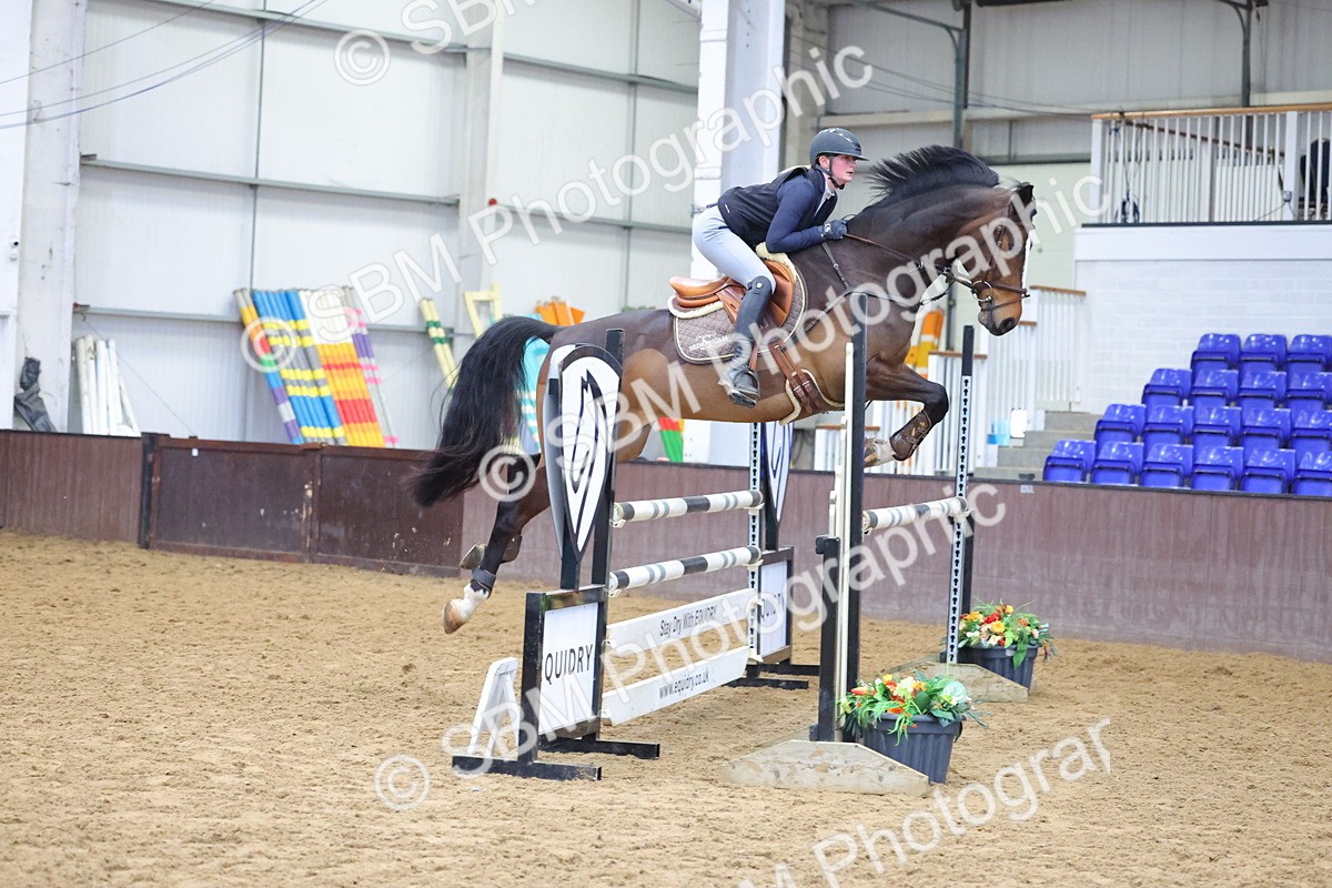 SBM_003105 - Class 8 - Senior Newcomers - 1.10m