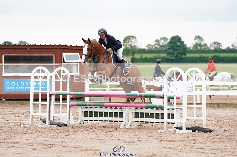 250524-112706-06396 - Cls 21 A&B Snr Disco & 1.00m Open