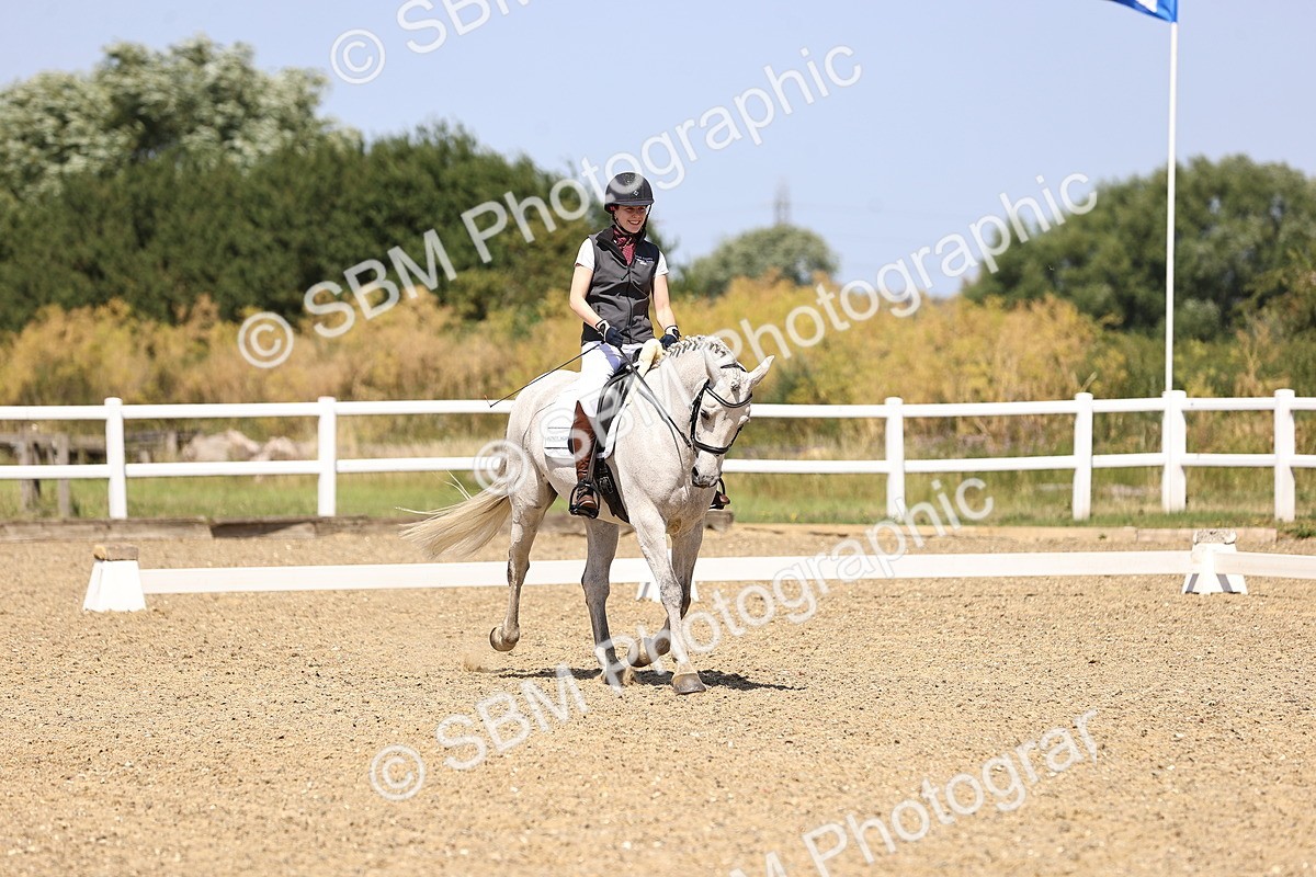 SBM_010551 - Novice 5 - 11.20-12.23