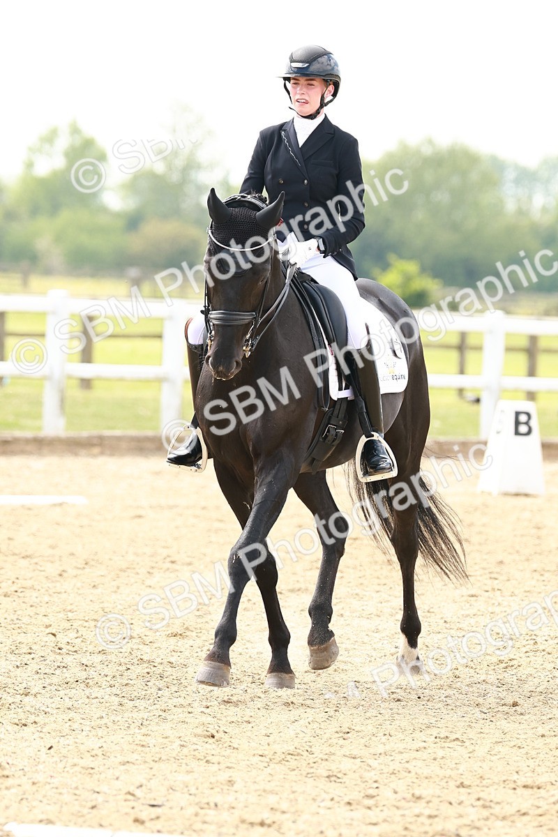 0B8A7070 - Class 12 - Medium 4