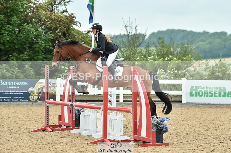 230611A-102940-04659 - Cls 32 85cm Amateur Qualifier