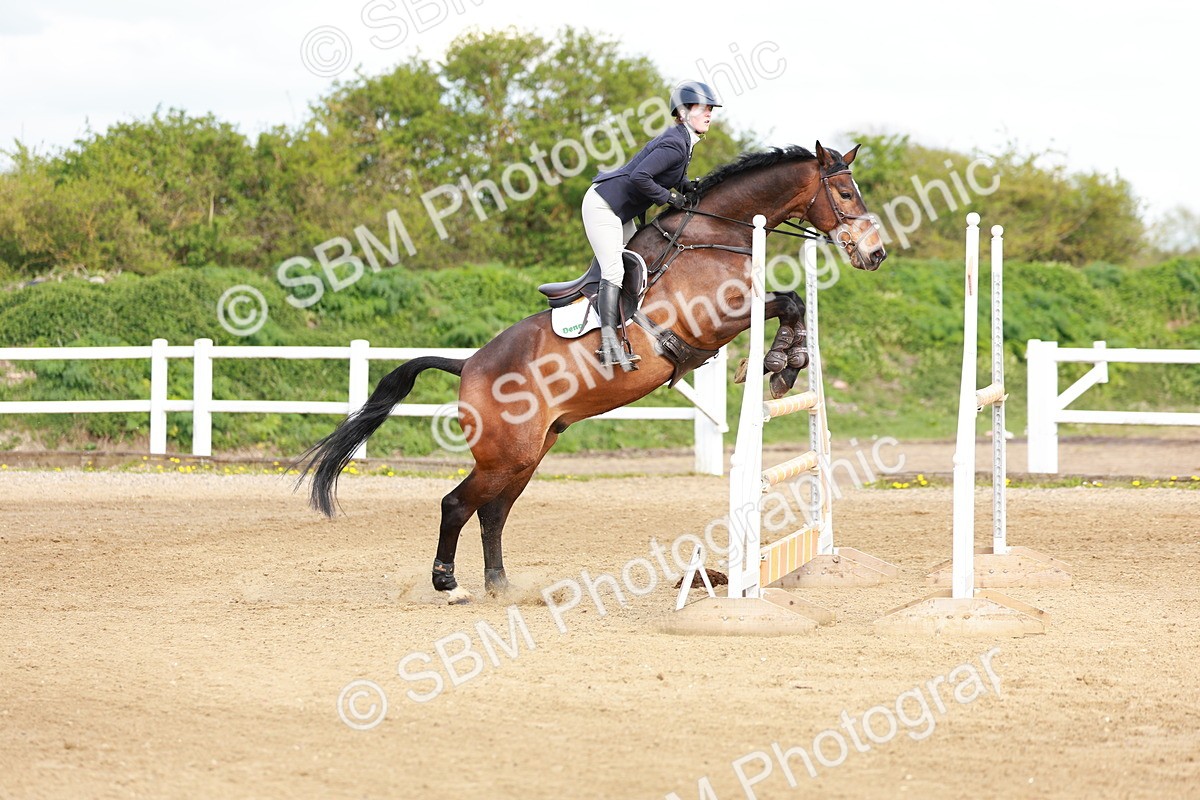 SBM_002355 - Class 5 - Senior Foxhunter - 1.20m