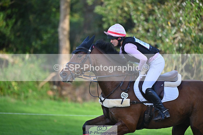 241025-153712-10387 - 227-Clementine.Crosthwaite.Eyre-LYJADOR