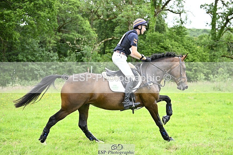 240623-111139-01402 - BE 90 XC 10-30 to 11.30