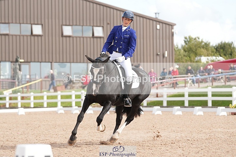 250906-110012-01372 - 062-Lauren.CoxPurely.Pandora