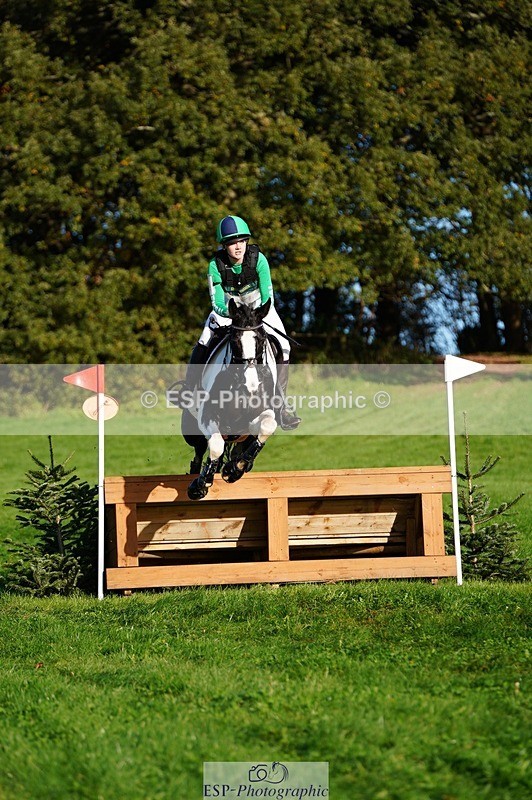 241026-101738-11281 - 317-Maddy.Greenaway-SPECIAL.VAN.DE.SMEDENPOORT