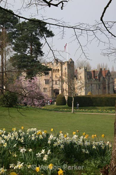Hever Castle Springtime - Churches and Castles