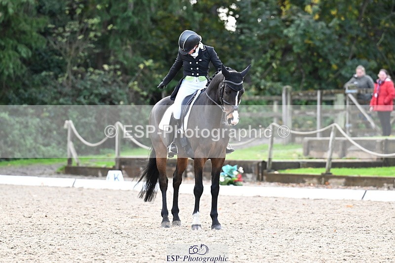 251023A-140554-05459 - B-148-Tarka.Abraham