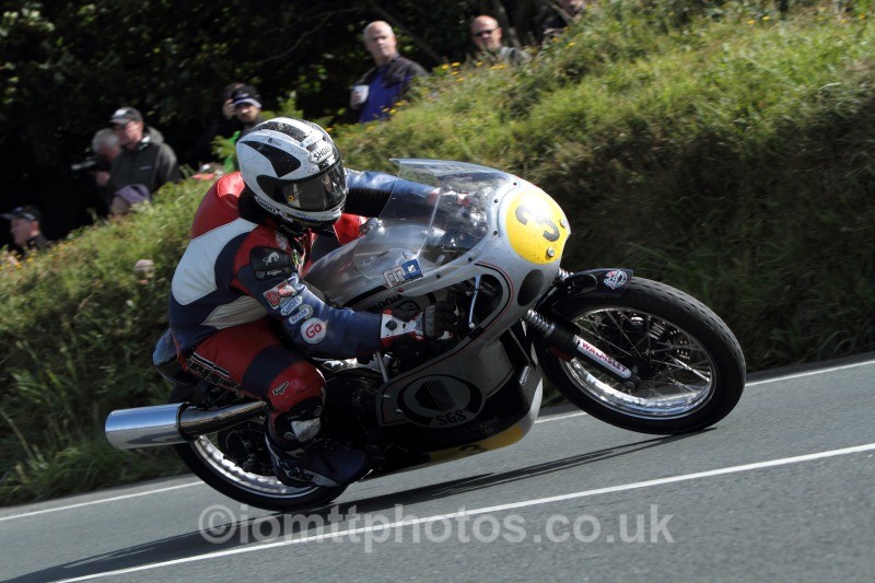 Michael Dunlop - Bennetts 500cc Classic TT