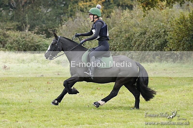 WWHT 181020 WWHT 181020 979 - WWEC Novice Pairs (0.80m) 18/10/20