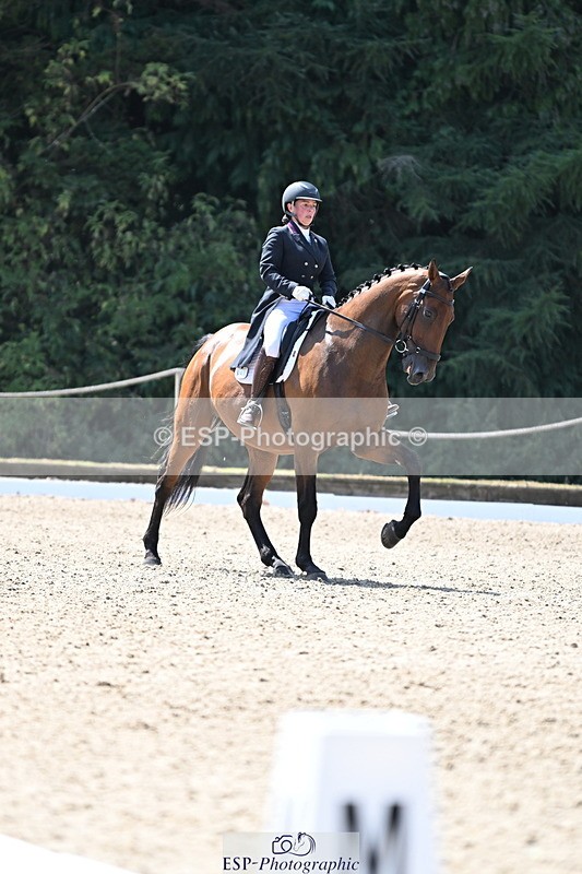 250810A-121157-06230 - 041-Laura.GreenIreldo.L