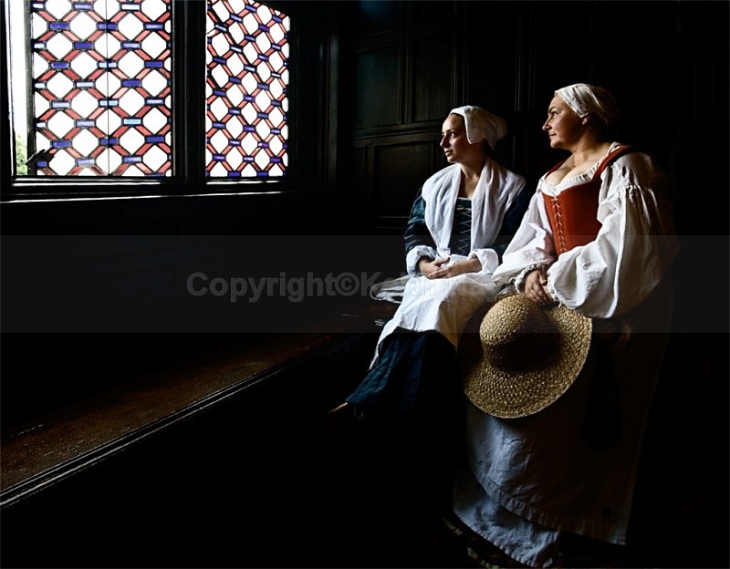 Ladies in Waiting - 2006