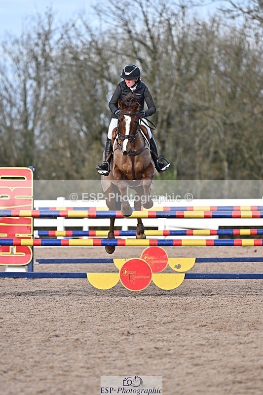 251126-125432-00541 - Cls 4 Newcomers and 1.10m