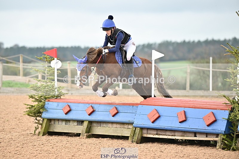 241110A-124113-00858 - 80cm 11.30 to End