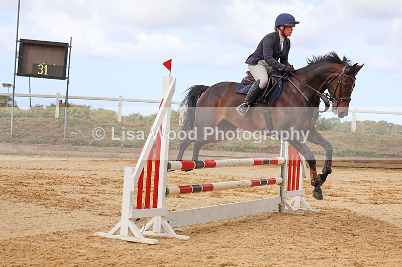 3E7A2265 - Class 4: Senior British Novice/90cm open