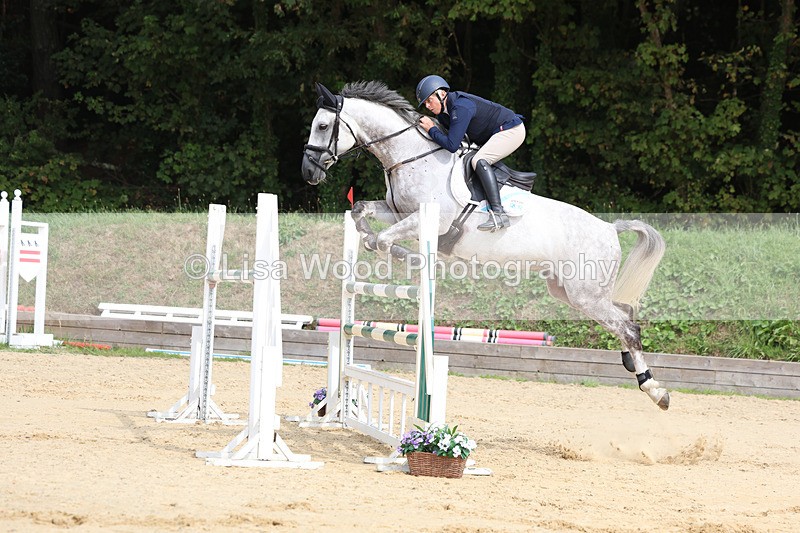 3E7A4567 - Class 9: Senior 1.30m open